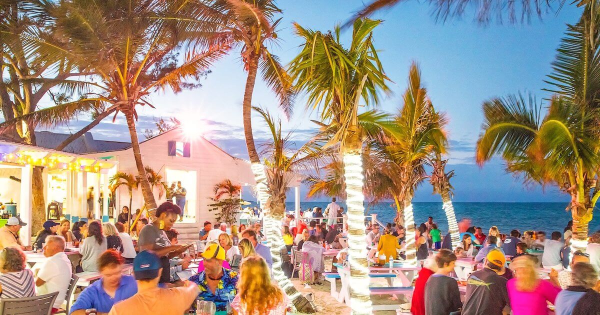 Da Conch Shack is the perfect place in Provo to eat when visiting Turks and Caicos with kids.